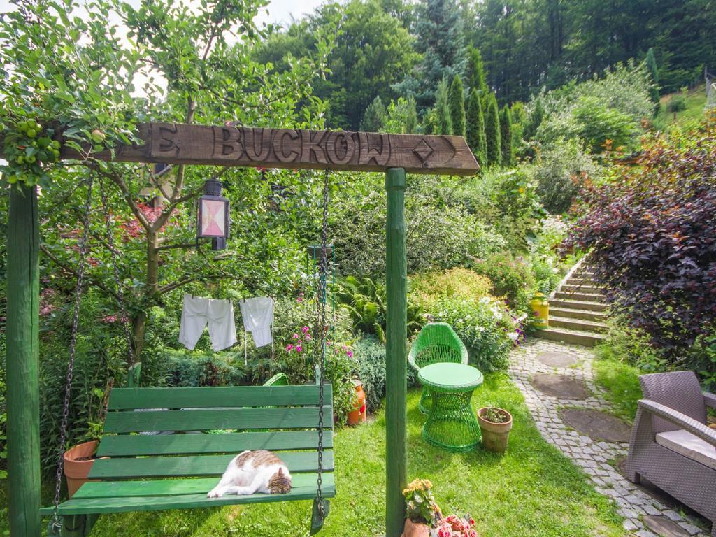 Willa Jagniatkow Bed & Breakfast Ngoại thất bức ảnh
