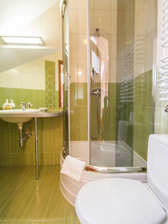 Willa Jagniatkow Bed & Breakfast Ngoại thất bức ảnh
